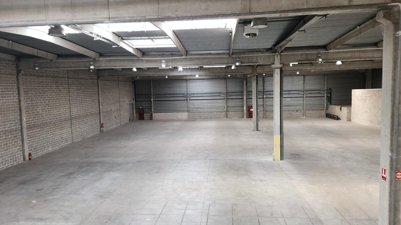 Entrepôt Sucy-en-Brie 4990m² Location entrepôt Sucy-en-Brie Val-de-Marne OLLOG2426577 4